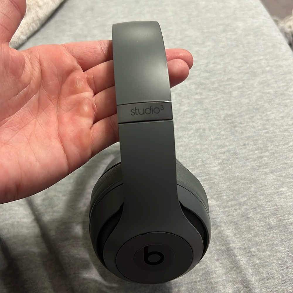 Beats Studio 3